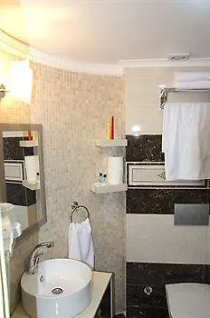 Ayhan Hotel Анталья 3*,