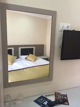 Ayhan Hotel Анталья